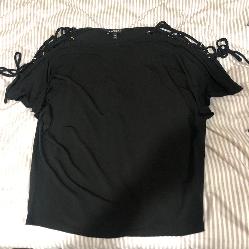 Women's EXPRESS black blouse size XS NWOT